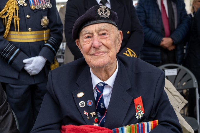 Henry Rice Death, Obituary: Normandy Veteran and D-Day Serviceman Dies Aged 100Henry Rice Death, Obituary: Normandy Veteran and D-Day Serviceman Dies Aged 100
