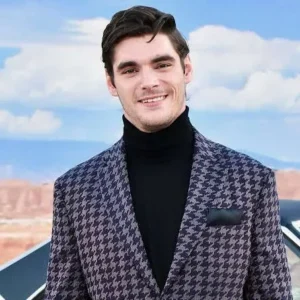 RJ Mitte Death, Obituary: ‘Breaking Bad’ Actor Reportedly Dies at 34